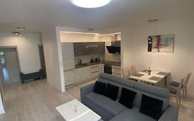 Apartman S Terasou Zvolen