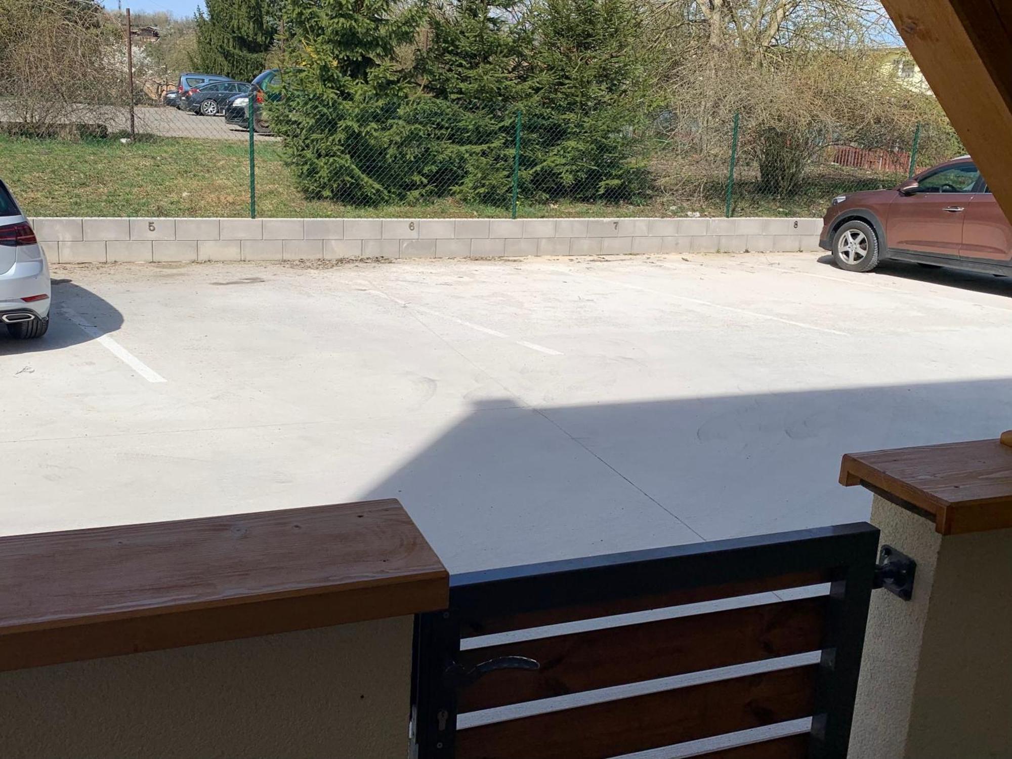 Apartman S Terasou Zvolen Exteriér fotografie